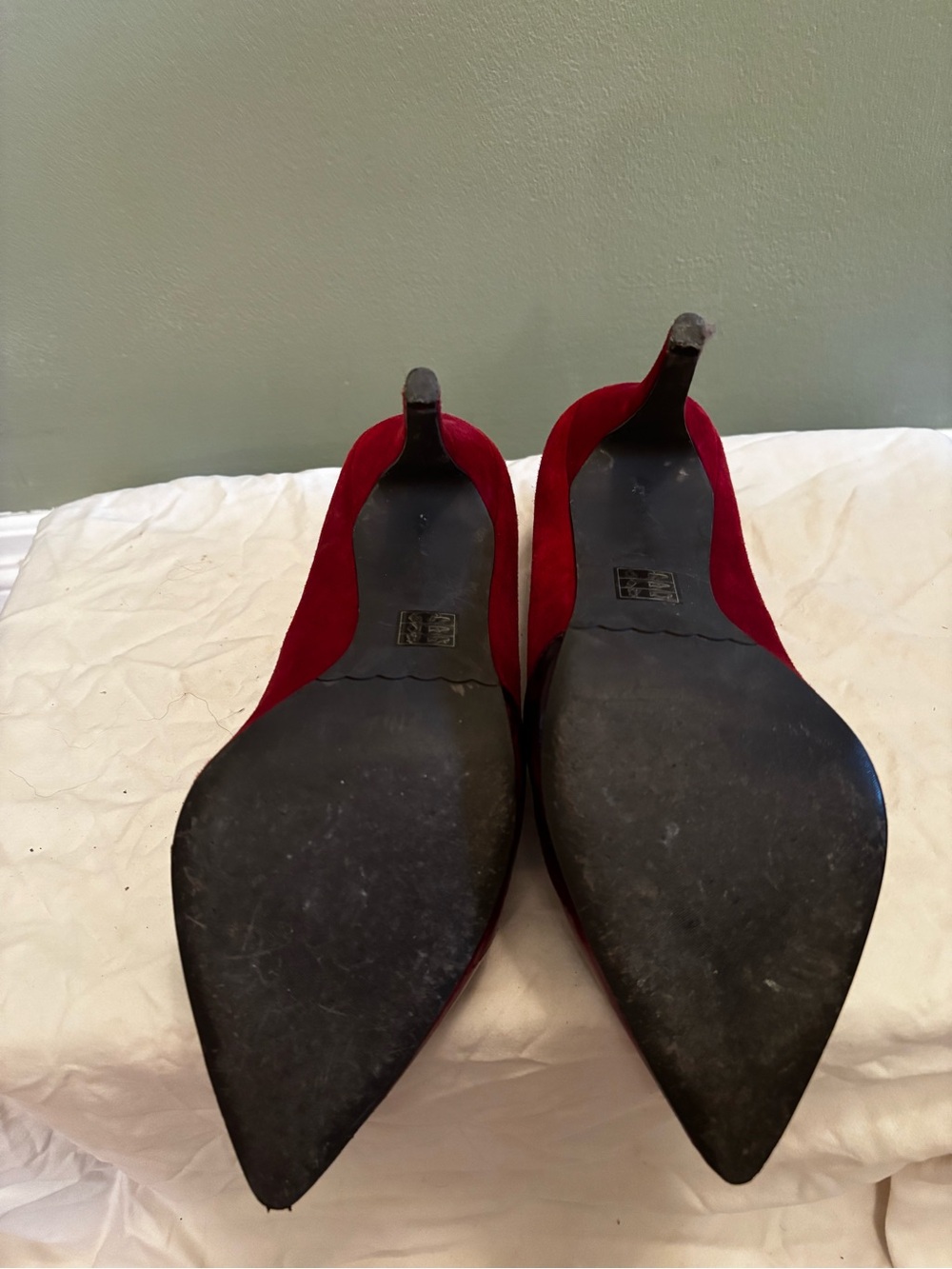 Moda Wine Pointed-Toe Pumps - Picture 4 of 4